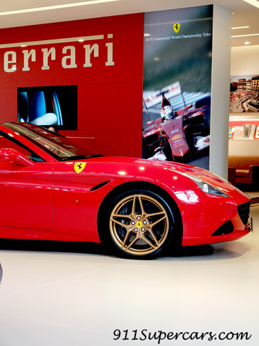 Ferrari CORNES CaliforniaT　フェラーリ　コーンズ　カリフォルニアT